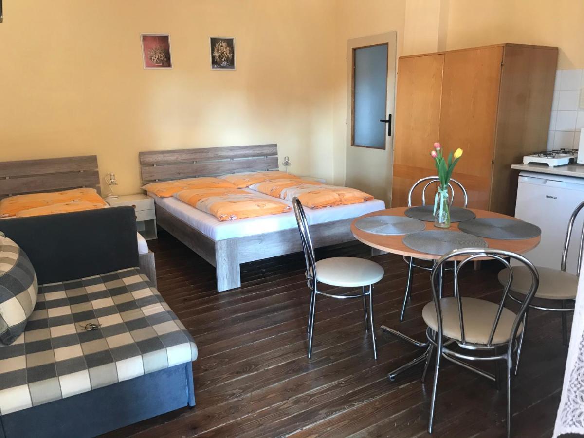 Apartman U Karla Velky Meder Exterior foto