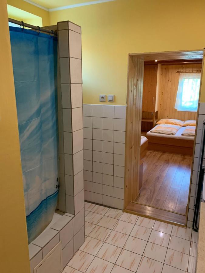 Apartman U Karla Velky Meder Exterior foto